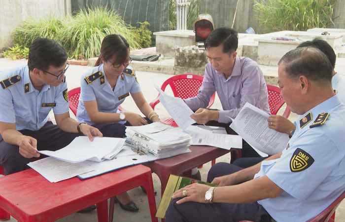 Tăng cường công tác kiểm tra tình hình cung ứng và chất lượng xăng, dầu trên địa bàn (13-04-2023)